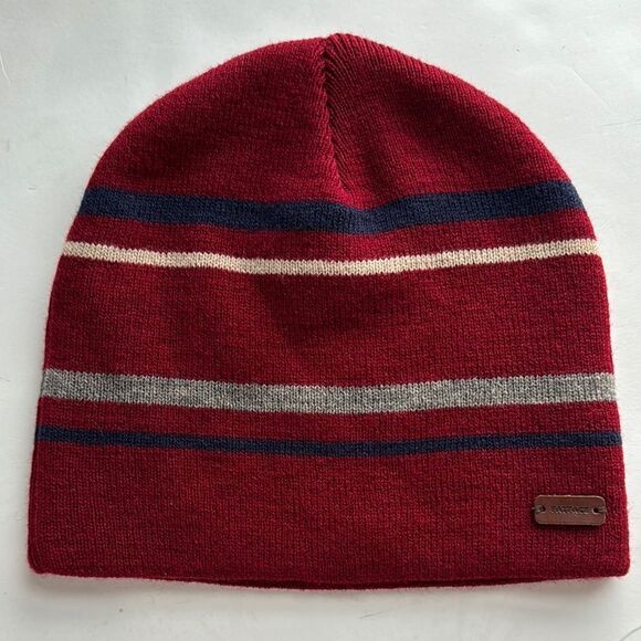 FAT FACE Men’s OS Red Spaced Stripe‎ Fitted Stretch Knitted Beanie Hat Wool - Picture 1 of 8
